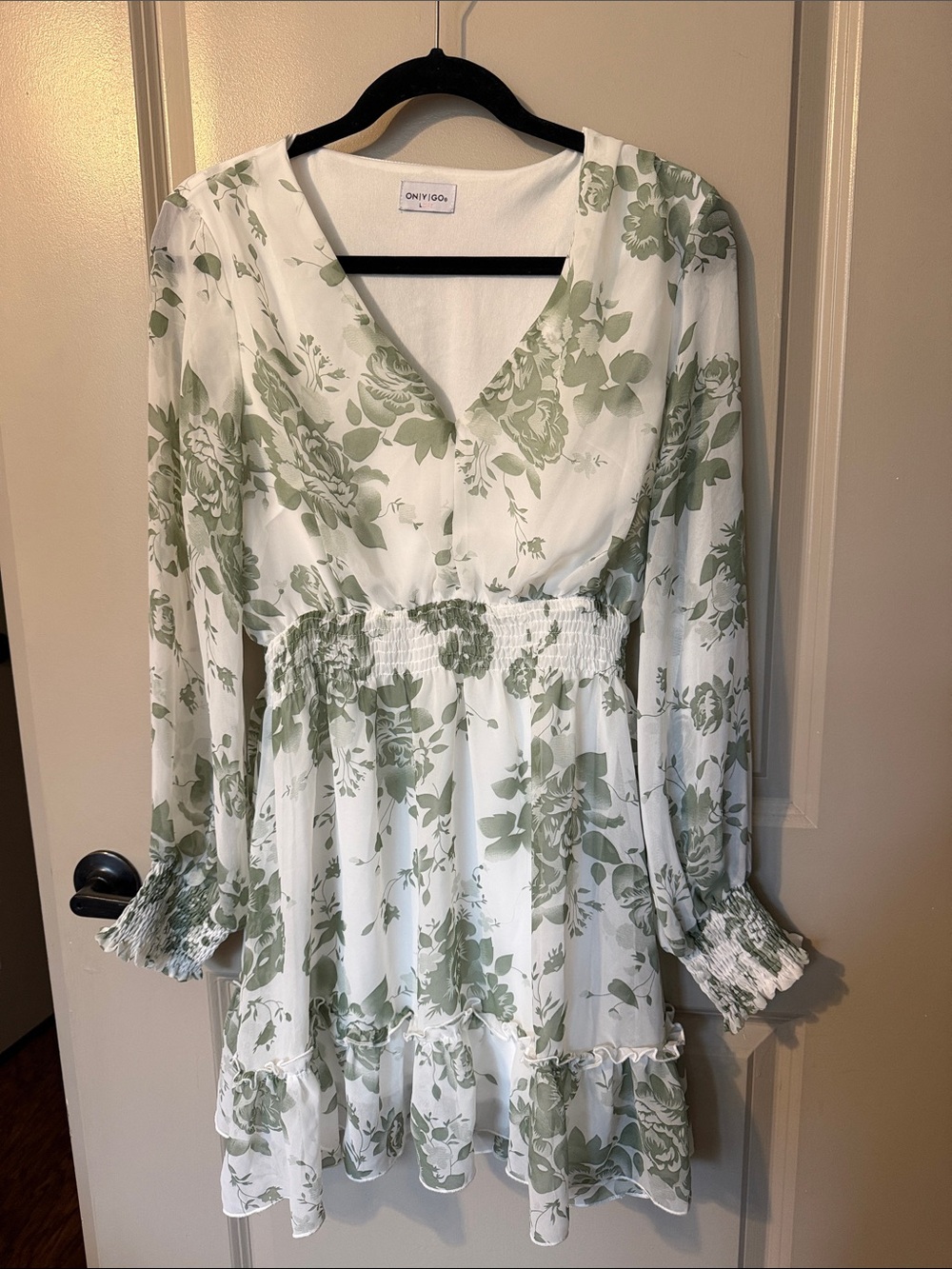 Floral V-Neck Smocked Waist Long-Sleeve Dress - Sage Green